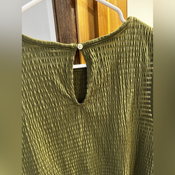 LOFT Textured Ruffle Sleeve Top in Olive - Picture 7 of 8